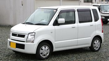 2003-2005_Suzuki_Wagon_R.jpg