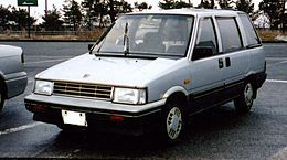260px-Nissan_Prairie_19880311.jpg