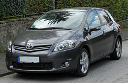 260px-Toyota_Auris_Facelift_front_20100926.jpg